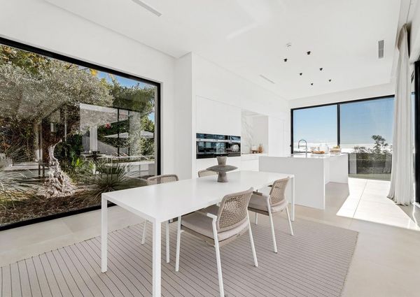 5 bedroom luxury Villa for rent in Rio Real, Marbella, Andalusia