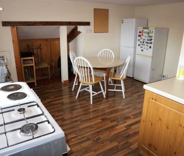 Ethelbert Road, Canterbury - Photo 3