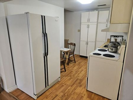 For Lease - 333 Ironwood Road Unit# BASEMENT, Guelph, Ontario - Photo 3