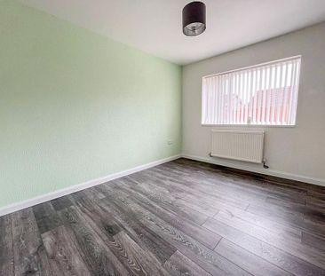 2 bedroom bungalow to rent - Photo 3