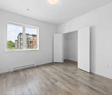 Vivez dans un magnifique appartement de style condo. - Photo 2