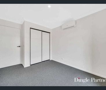 5 Bedroom family home - Photo 4