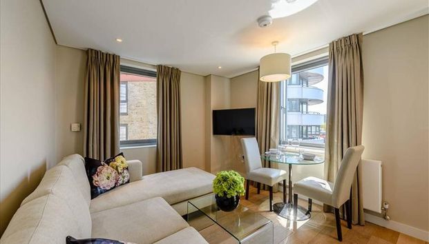 1 bedroom flat to rent - Photo 1