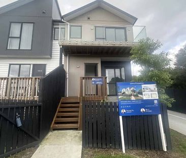 Modern Townhouse Massey - Photo 3