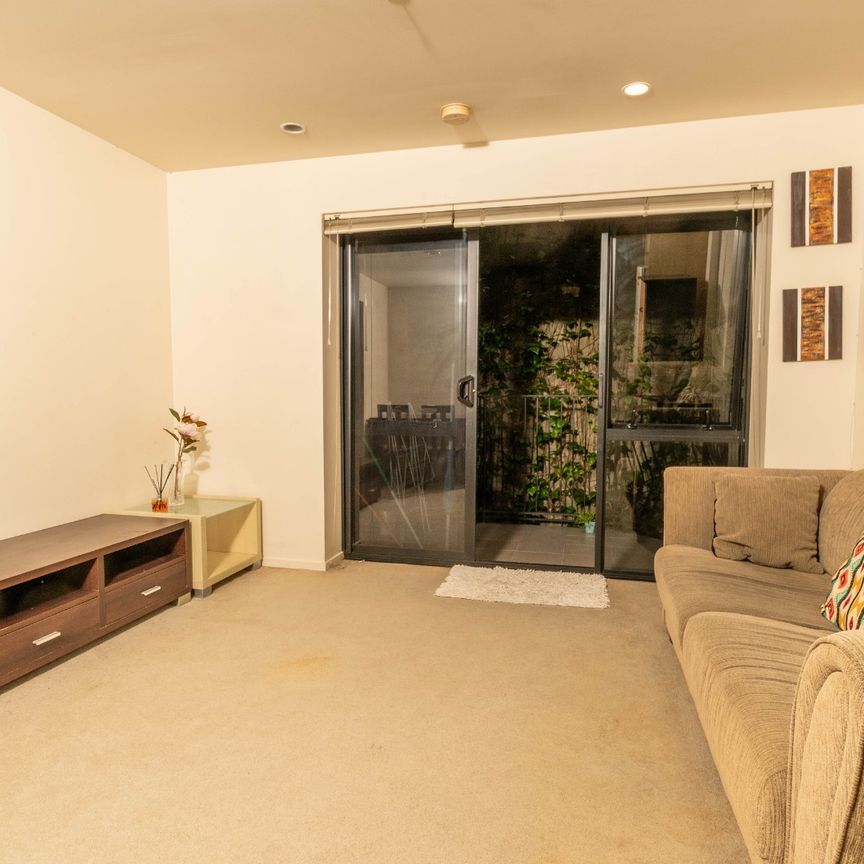 Charming Furnished Apartment for Rent - Photo 1