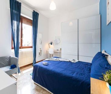 Via Bir Acheim, Milan, Lombardy 20157 - Photo 6