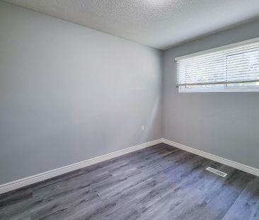 For Lease - 154 West 31st Street Unit# Main, Hamilton, Ontario - Photo 2