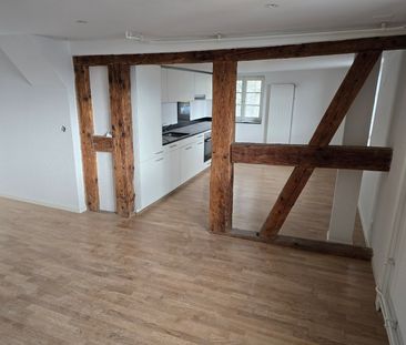 Charmantes Gewerbeobjekt mit 7.5-Zimmer in historischem Gebäude - Photo 2