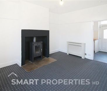 Broomfield Road, Marsh, Huddersfield - Photo 2