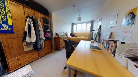 8 Bed - Burley Road, Hyde Park, Leeds - Photo 3