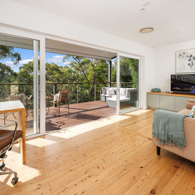 4 Omagh Place, Killarney Heights NSW 2087 - House For Rent | Domain - Photo 1