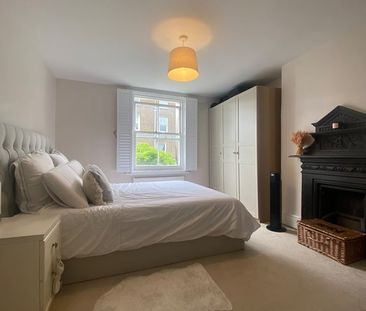 2 Bed Flat, Trent Road, SW2 - Photo 4