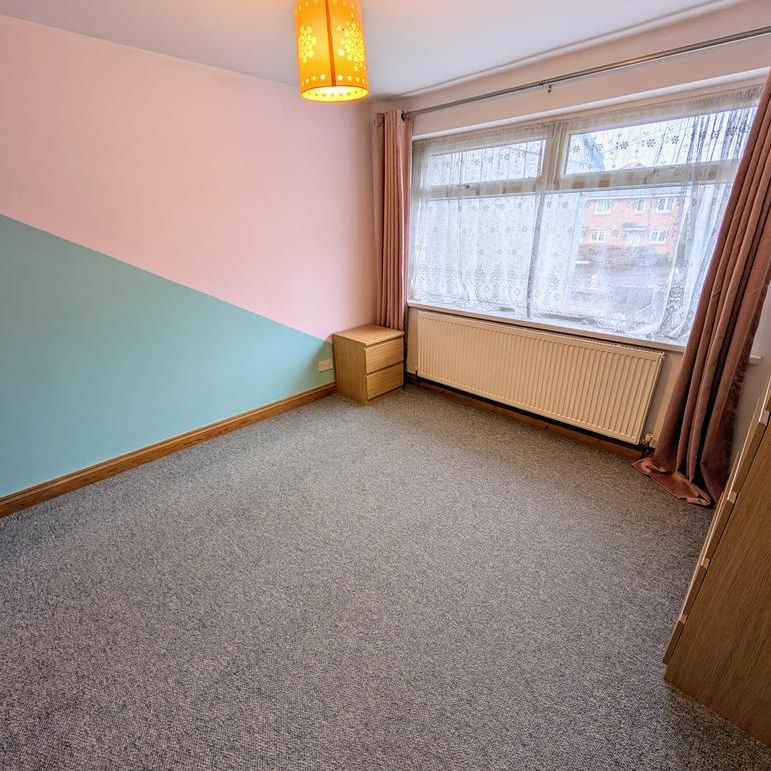 3 bedroom terraced house to rent - Photo 1