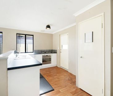 Spacious & Modern 4x2 Family Home in Prime Byford Location! - Photo 5