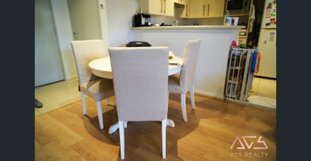 Spacious Three Bedroom Apartment with One Parking - Photo 5