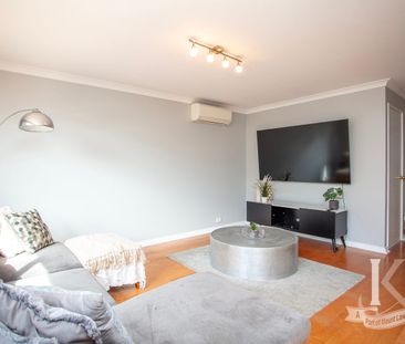 EASY LIVING - ITS WHATS ON THE INSIDE THAT COUNTS - Photo 4