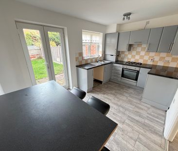 Dales Close, Dunstall, Wolverhampton - Photo 1