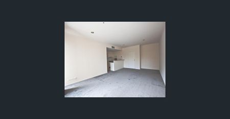 Apartment in the Heart of Southbank – New Floor Coverings Coming Soon! - Photo 2