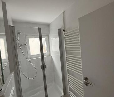 Für Singles und Paare - Apartment mit Balkon und Küche in Halbhöhe ... - Photo 3