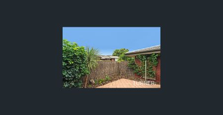 Spacious Two Bedroom Unit - Photo 4