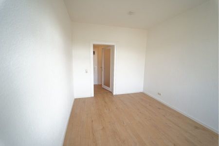 frisch renovierte 2 Raum Wohnung in guter Lage * Bezug ab sofort - Foto 4