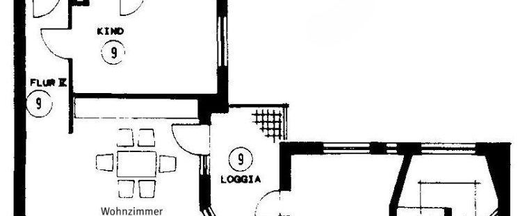 4-Raum-Wohnung mit großem Wohnbereich und offener Küche - Photo 1