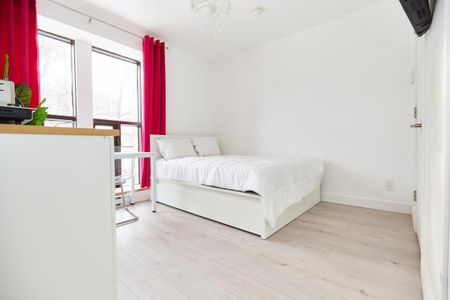 Unit 310: Entire unit - Photo 3