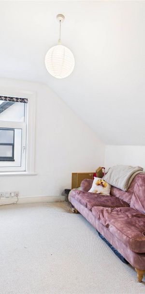 St. Lukes Road, Maidenhead St. Lukes Road, Maidenhead - Photo 2