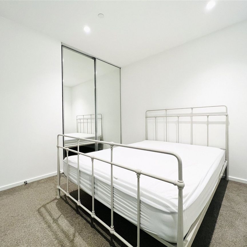 2711/618 Lonsdale Street - Photo 1