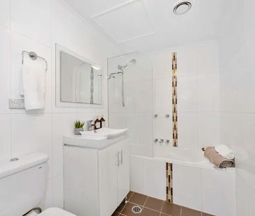 41/110 Wellington Street, Waterloo NSW 2017 - Apartment For Rent | ... - Photo 1