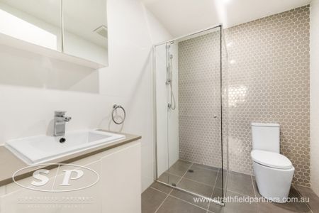 Terrace Apartment, PARK TOWER - Photo 2