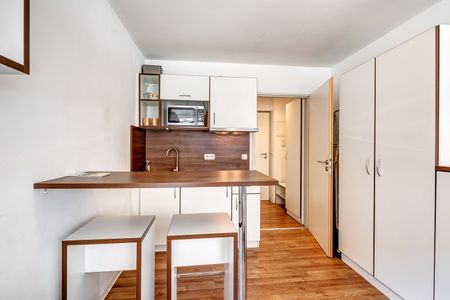 Furnished apartment in Milbertshofen - Photo 4