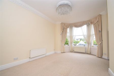 1 bed apartment to rent in The Crescent, Scarborough, YO11 - Photo 3
