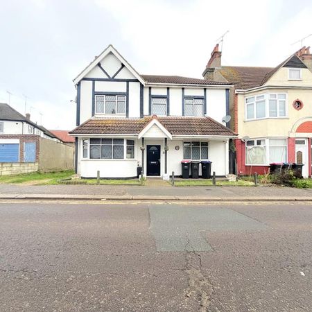 6 bedroom house of multiple occupation to rent - Photo 4