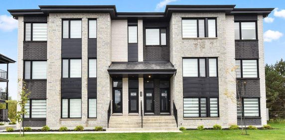Condo Locatif De 3 Chambres à Louer à L'Assomption - Photo 2
