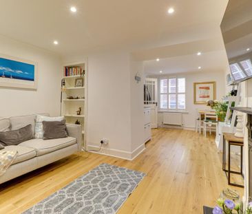 2 bedroom terraced house to rent - Photo 4