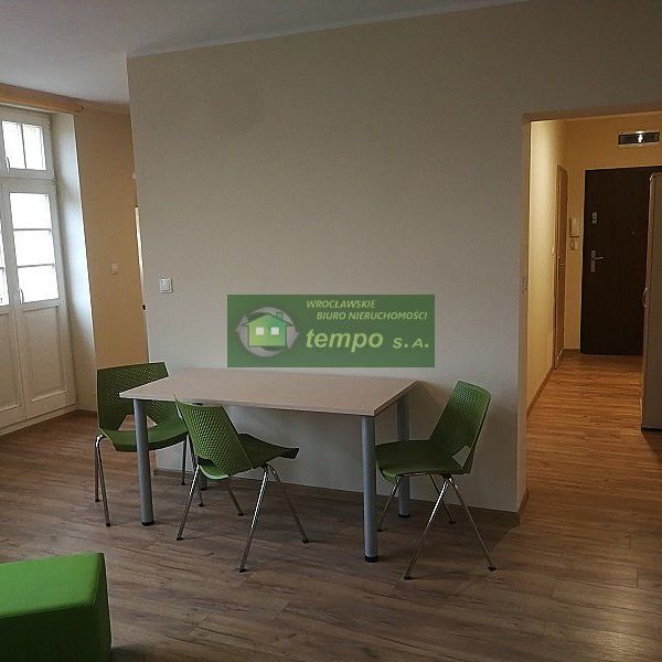 Wałbrzych, Śródmieście - Rynek - 2 450,00 zł - Photo 1