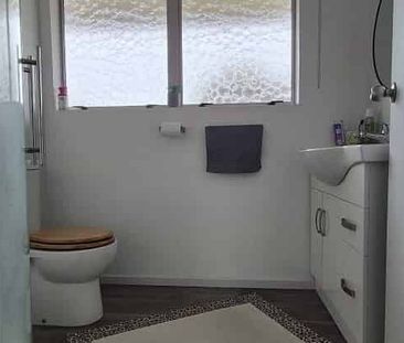Charming 2-Bedroom with Entertainer’s Backyard - Photo 5