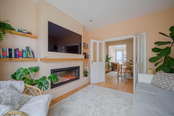 85 Downshire Road, Holywood, BT18 9LY - Photo 1