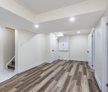 For Lease - 102 Leadenhall Road, Brampton, Ontario - Photo 6