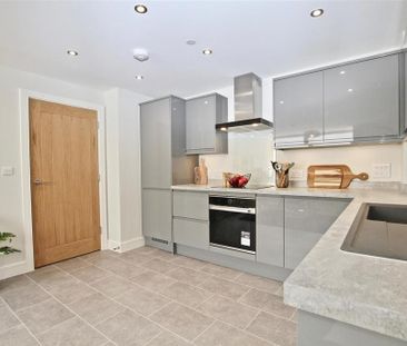 1 bedroom flat to rent - Photo 6