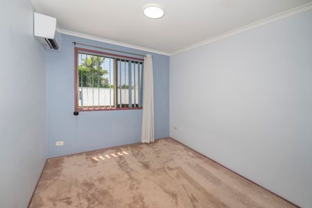 527 Beams Road, Carseldine QLD 4034 - House For Rent | Domain - Photo 4