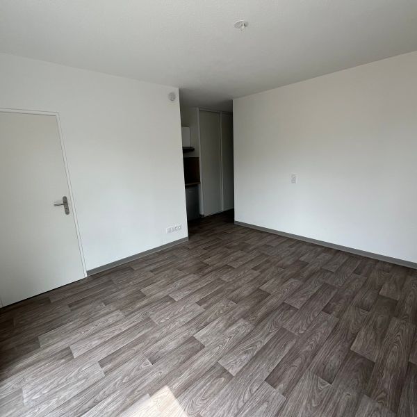 Location Appartement 1 pièce 24m² FRANQUEVILLE ST PIERRE 76520 - Photo 1