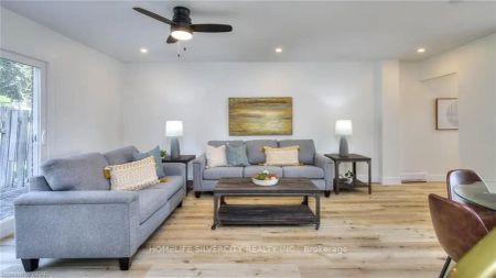 144 Jansen Avenue #5 - Photo 4