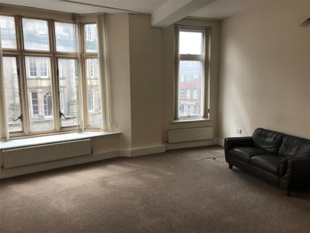 1 bedroom flat to rent - Photo 2