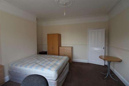 Wilton Avenue, **student Apartment** Student Apartment **, Southampton, SO15 - Photo 5