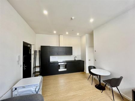 1 bedroom apartment to rent - Photo 4