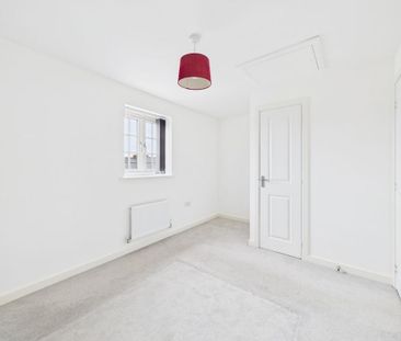 2 bedroom semi-detached house to rent - Photo 5