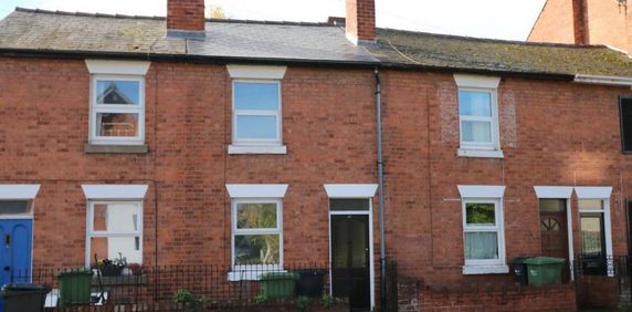 2 bedroom terraced house to rent - Photo 2