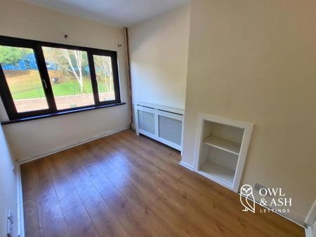 18 Low Road, Lisburn, BT27 4TJ - Photo 4